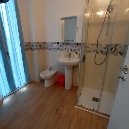 Apartment Hello *