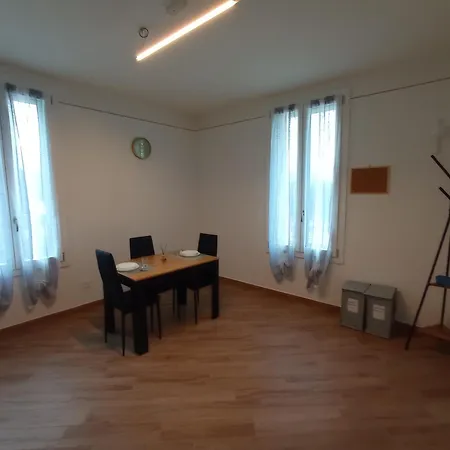 Hello Apartment